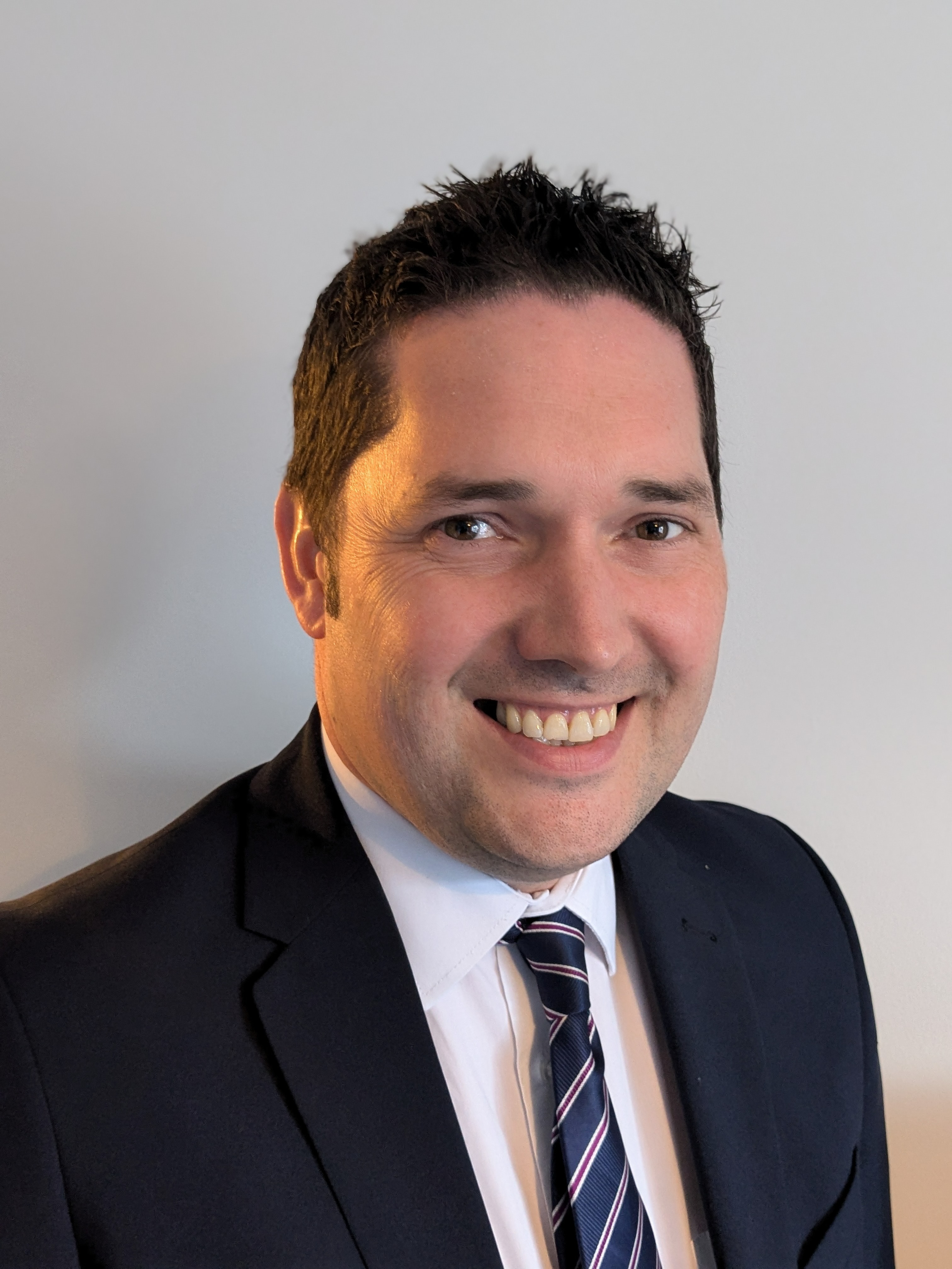 Go to the profile of Stuart Rutter