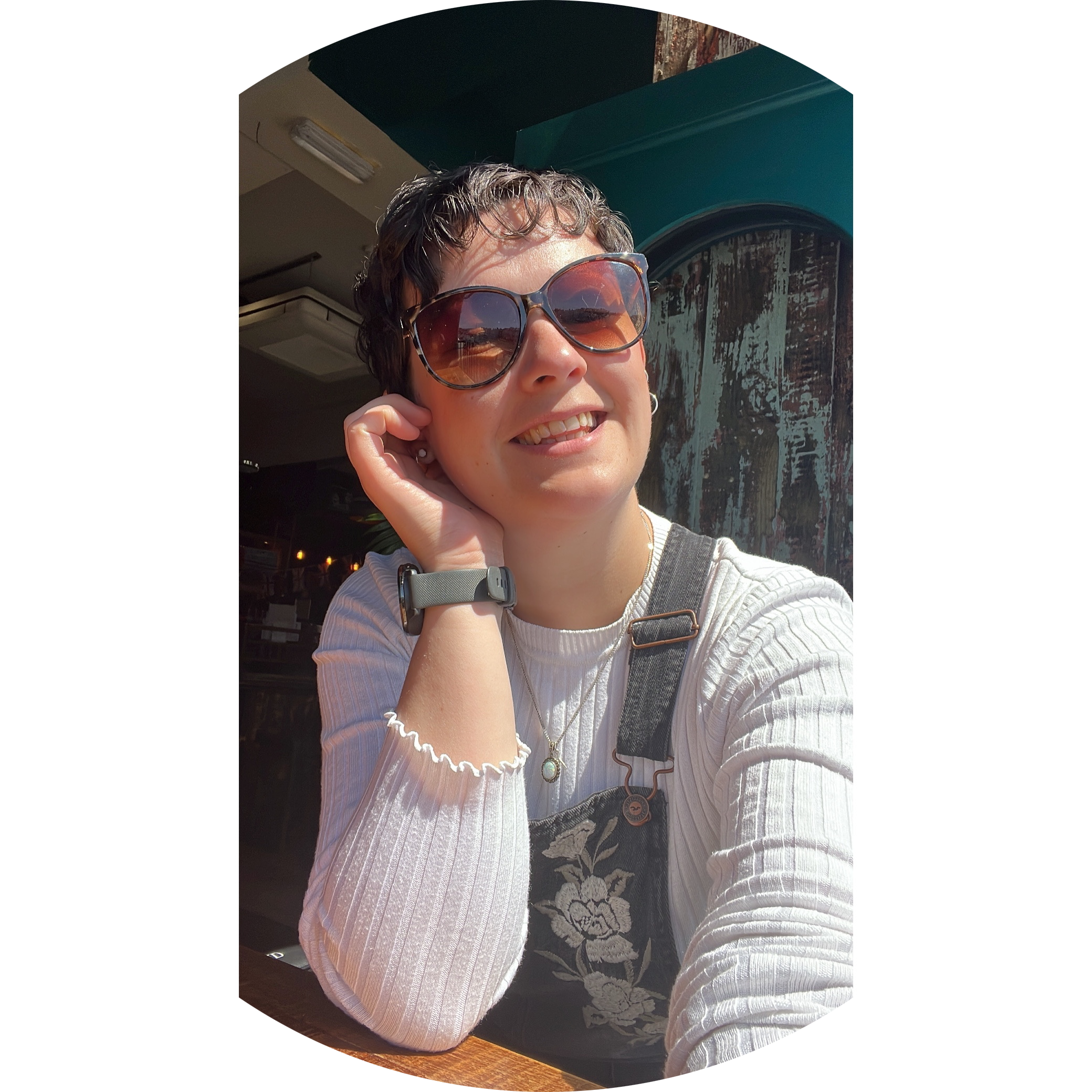 Go to the profile of Mercedes D